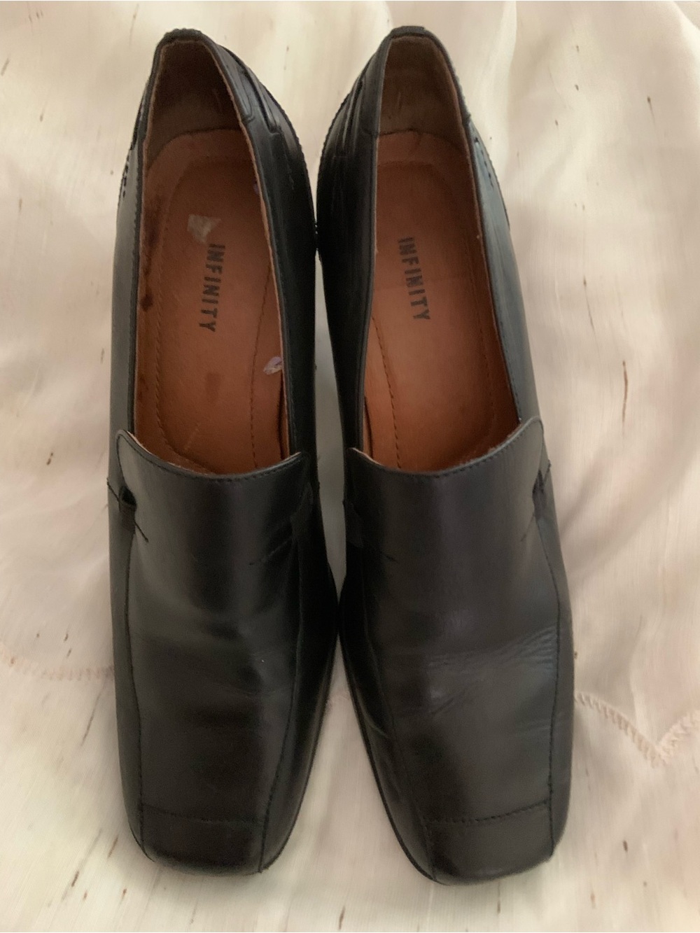 NFINITY Black Leather Women's Slip-On Loafers - Square Toe